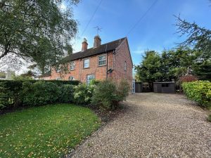 Main Road, Bourne